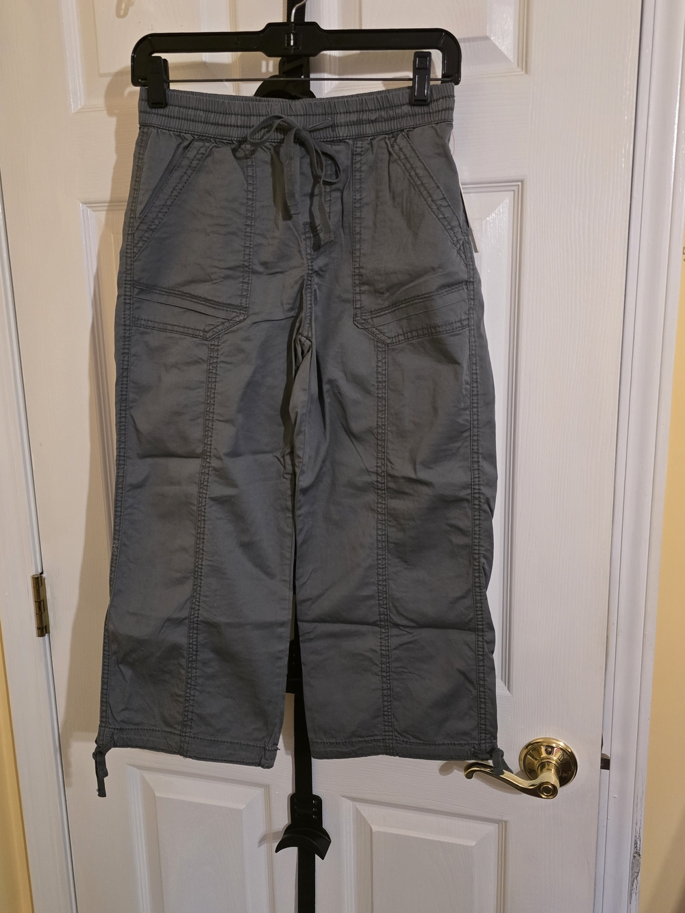 UNIONBAY Women's Steel Blue Cropped Cargo Capris